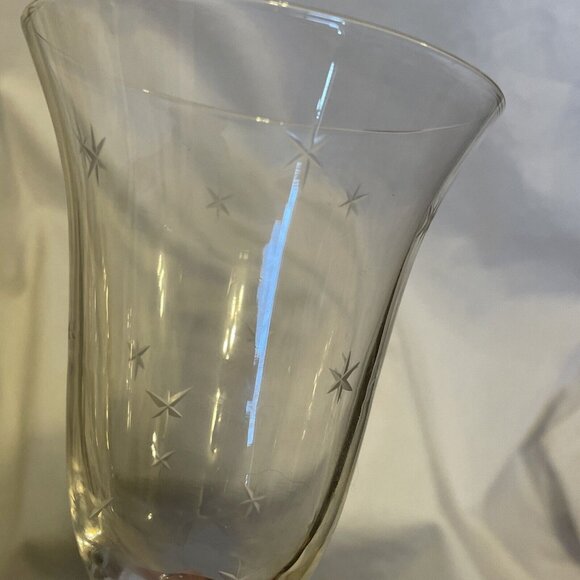 COPY - COPY - 6 Point Star Bubble Stem Imperial Candlewick Water Glass Pafait R… - Picture 9 of 9